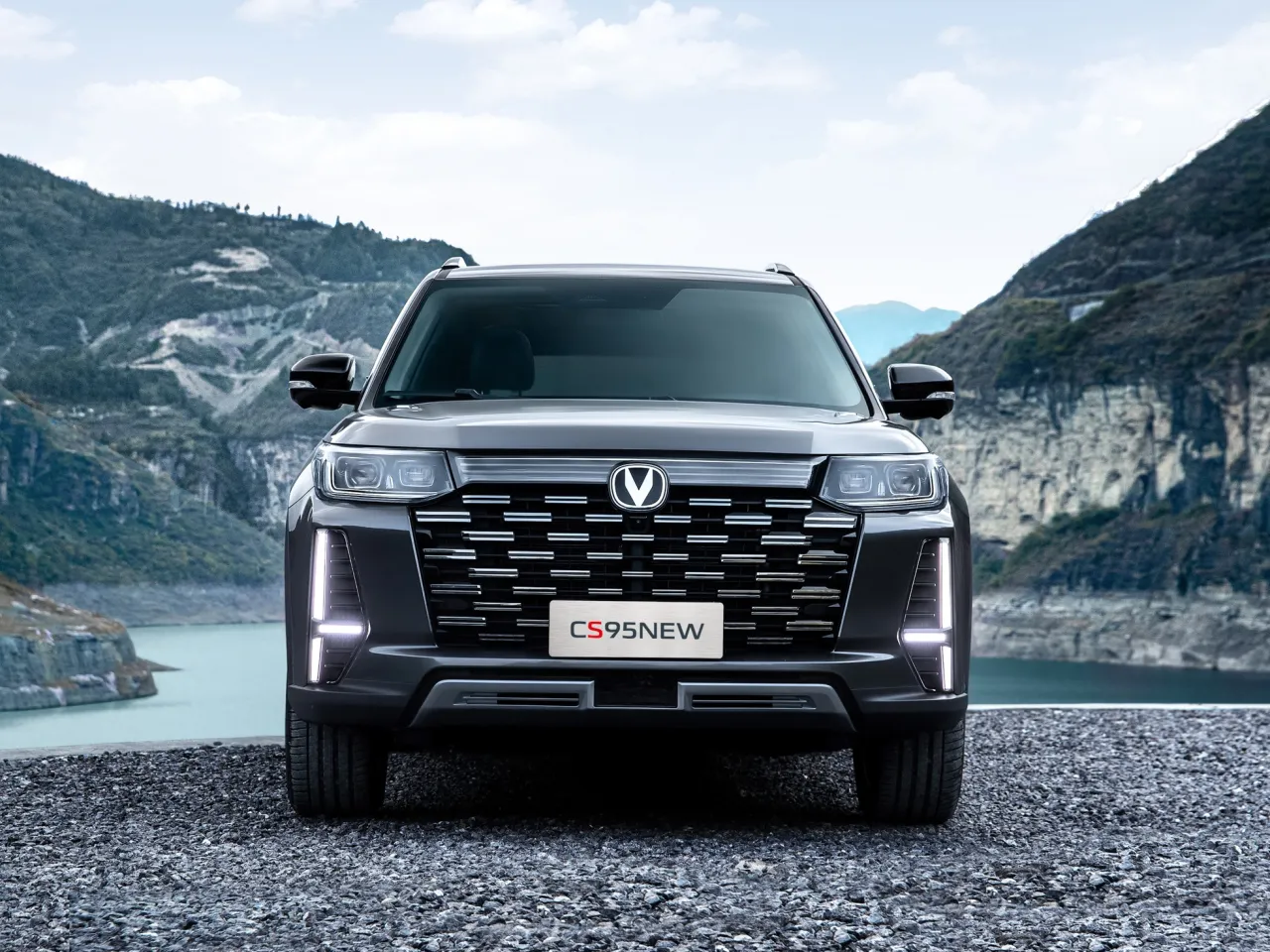 Changan CS95
