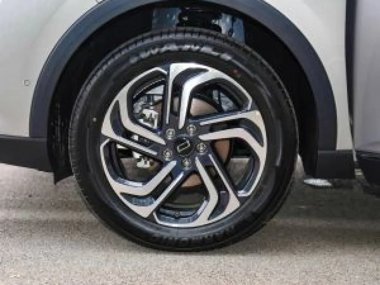 Faw Bestune T90