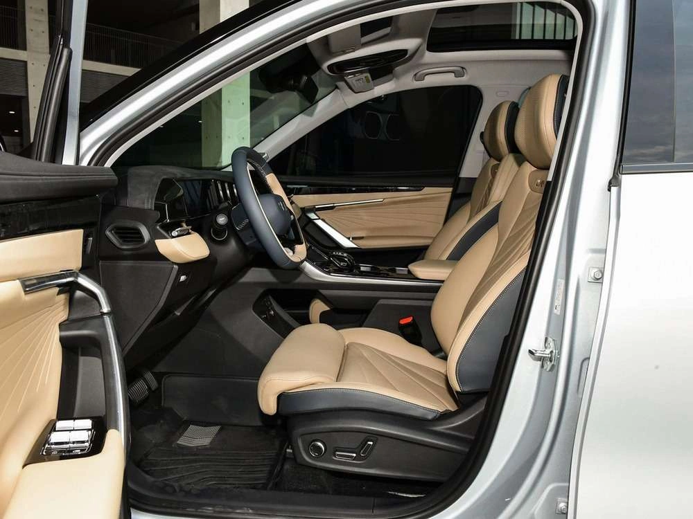 Geely Atlas Новый