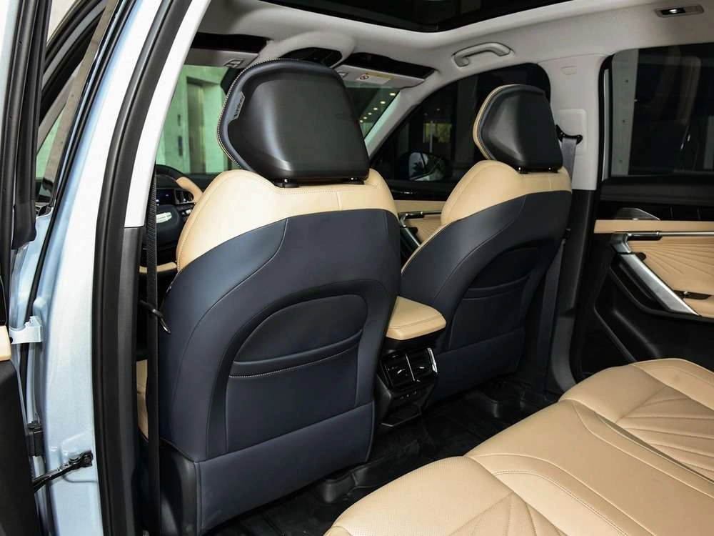 Geely Atlas Новый