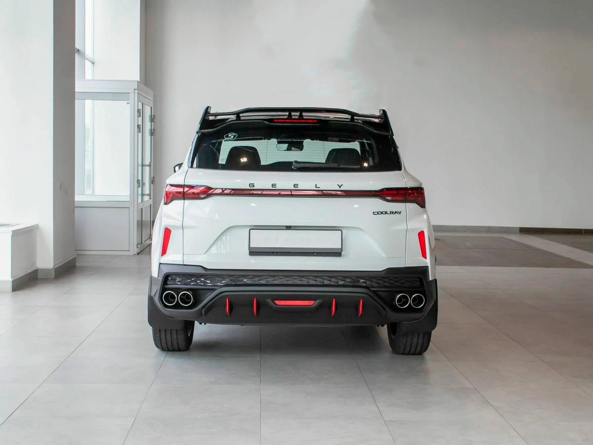 Geely Coolray Новый