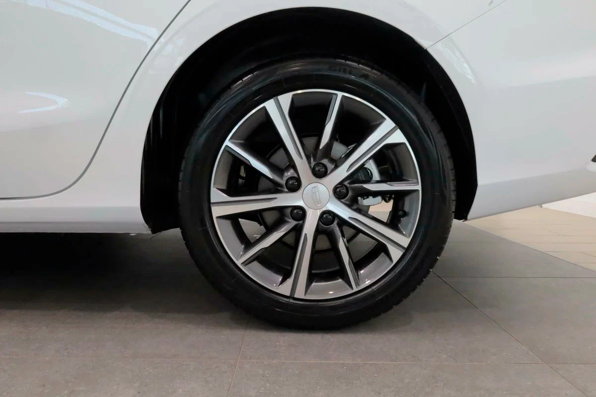 Geely Emgrand II