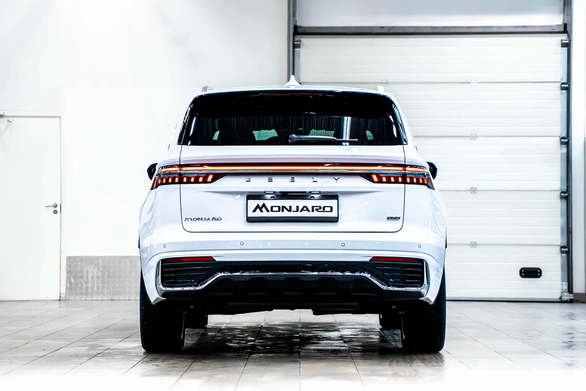 Geely Monjaro I
