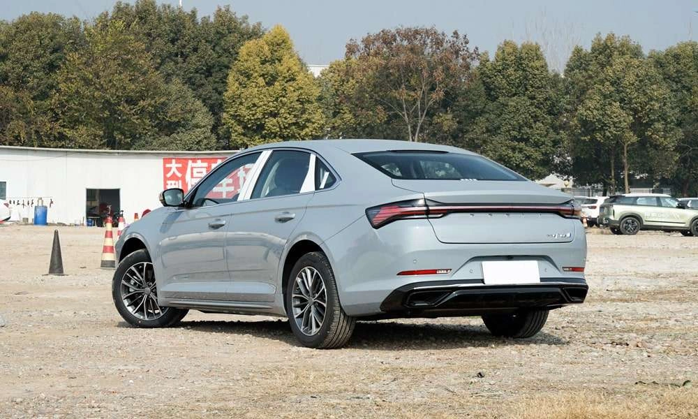 Geely Preface Новый