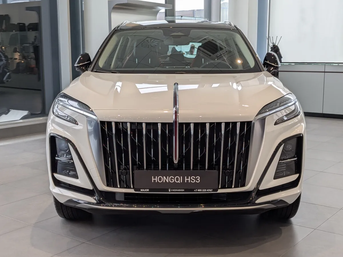 Hongqi HS3