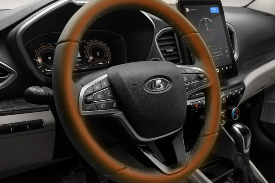 Lada Aura