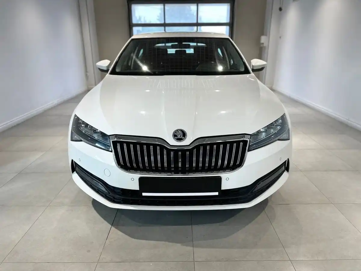 Skoda Superb III